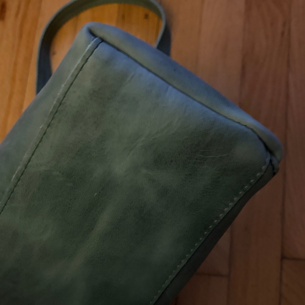 Green Leather Tote Bag - Picture 3 of 7